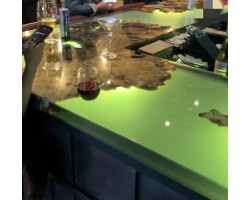 Барная стойка из смолы и слэбов-foto2