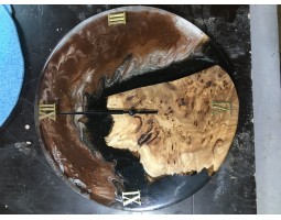 Часы из эпоксидной смолы резин арт