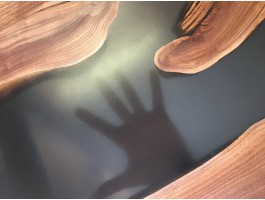 Kофейный стол река из эпоксидной смолы-foto8