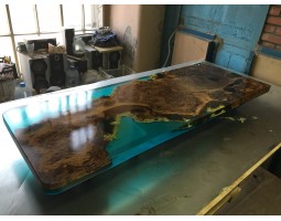 Дизайнерская барная стойка река со мхом-foto10