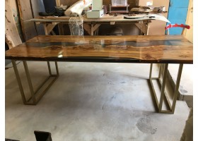 Эпоксидный стол река из слэбов в гостиную-foto4