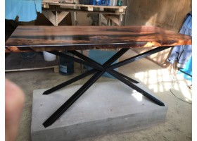 эпоксидный стол река из слэбов короеда -foto9