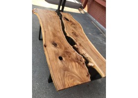 Стол река черного цвета с рекой-foto6