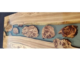 Эпоксидный стол река из слэбов капового карагача -foto7